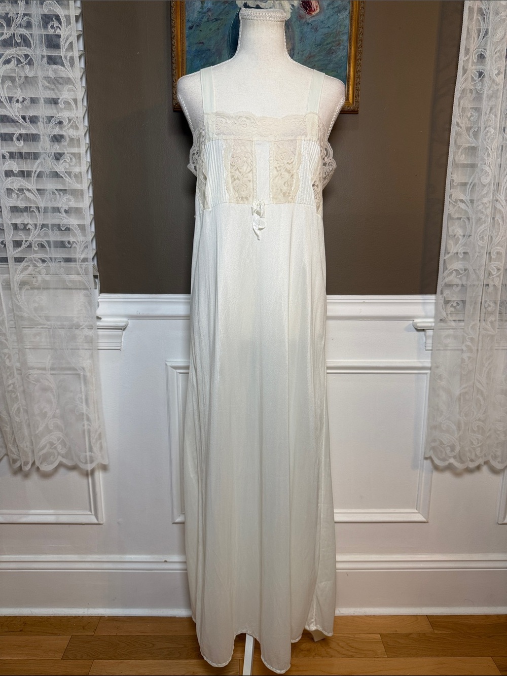 Vintage Ivory Nylon Lace Maxi Slip Nightgown Medium Made in USA